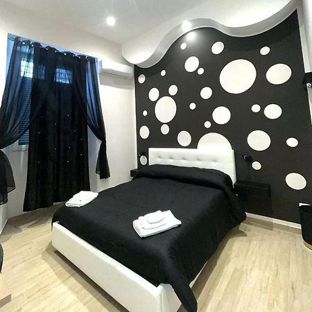 Venezia Rooms Napoli Eksteriør billede