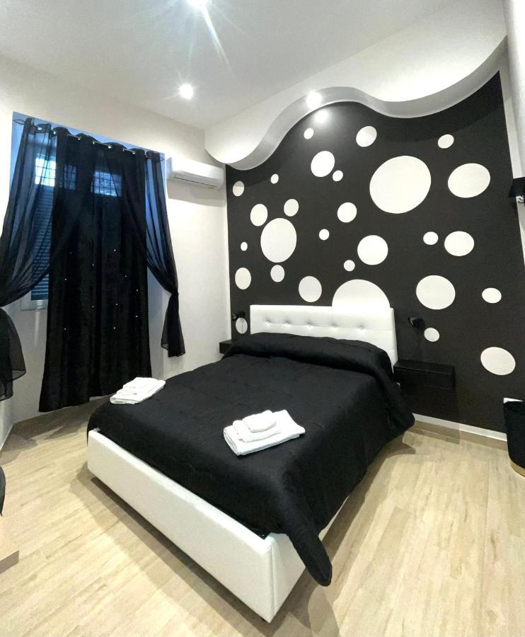 Venezia Rooms Napoli Eksteriør billede